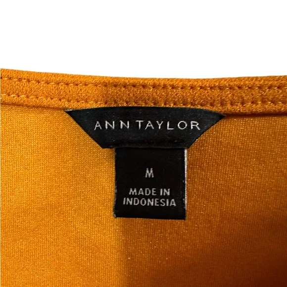 Ann Taylor M Mustard Marigold Yellow Bell Sleeve Top Blouse Classic stunning - Picture 9 of 9